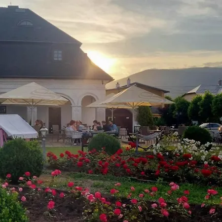 بيت ضيافة Kastiel Kostany