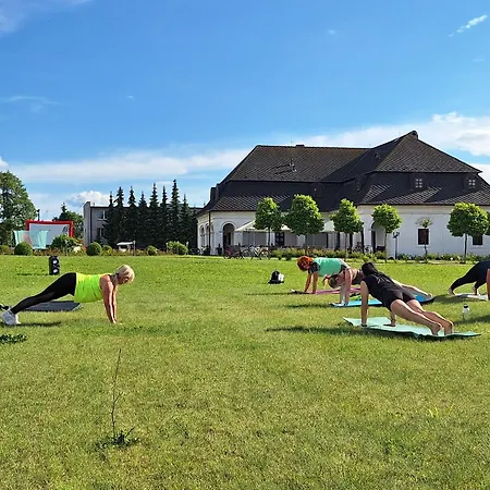 Kastiel Kostany بيت ضيافة 3*