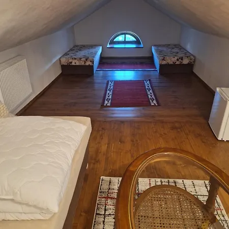 Kastiel Kostany 3* Kostany Nad Turcom