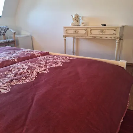 بيت ضيافة Kastiel Kostany