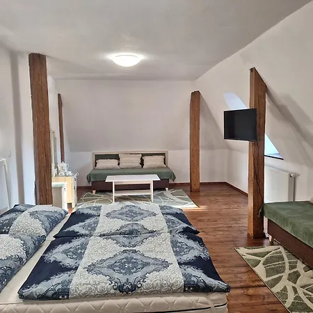 Kastiel Kostany Konukevi