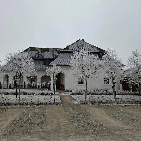 Kastiel Kostany Konukevi